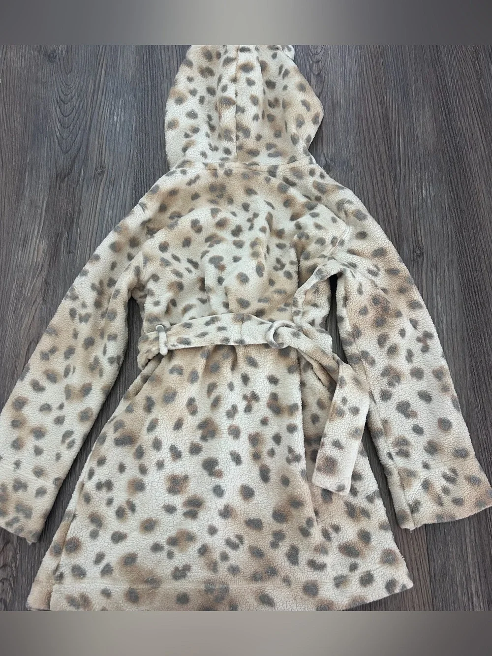 Justice Little girls Leopard Fleece Robe size 8